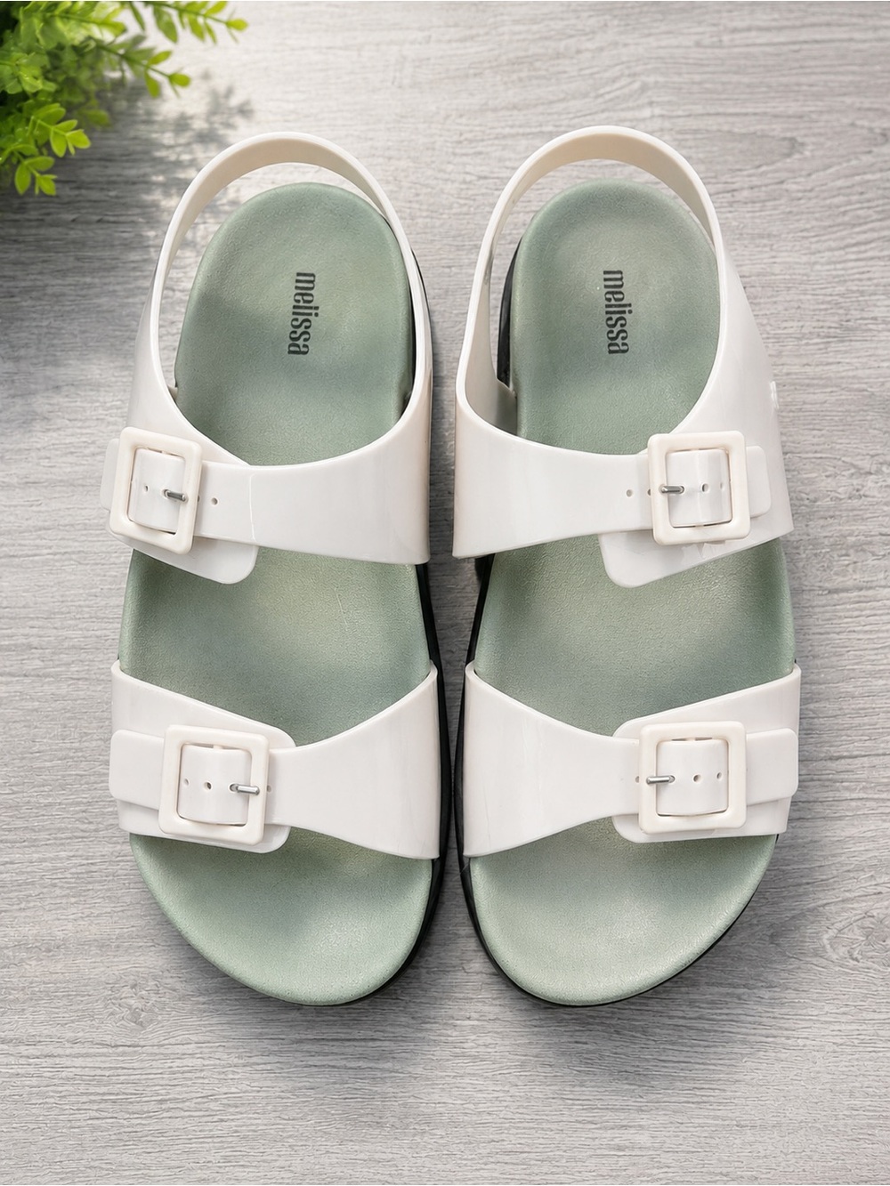 Melissa Wide Platform Size 9 Off White Green Buckle PVCSandals with Sage Footbed